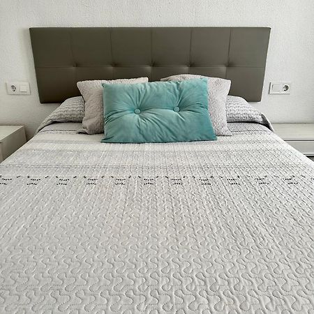 Precioso Apartamento 3 Dormitorios, Aire Acondicionado Menos 10 Min A Pie Feria Jerez De La Frontera Luaran gambar