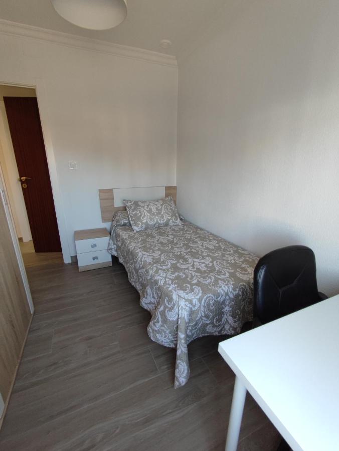 Precioso Apartamento 3 Dormitorios, Aire Acondicionado Menos 10 Min A Pie Feria Jerez De La Frontera Luaran gambar