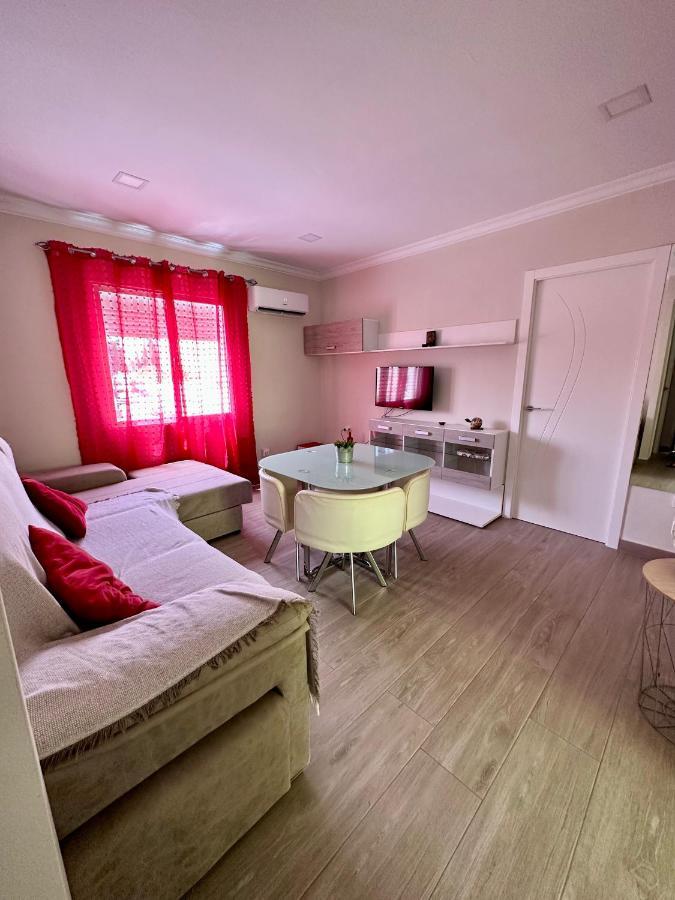 Precioso Apartamento 3 Dormitorios, Aire Acondicionado Menos 10 Min A Pie Feria Jerez De La Frontera Luaran gambar